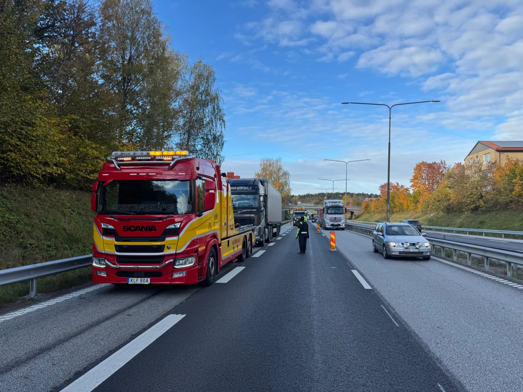 Västeråsbärgarnas tungbärgare på väg i Västerås